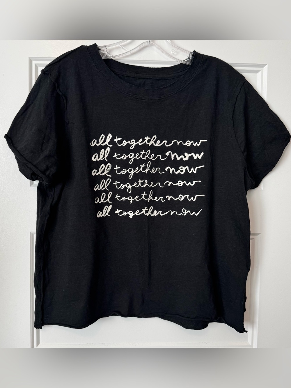 Maeve Roomytown All Together Now” Graphic Tee — Size M